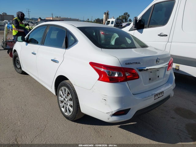 Nissan SENTRA S 2018 3N1AB7AP4JY221114 Image 3