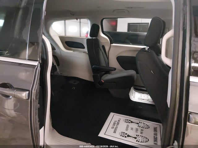 Aukcja sprzedaży 2020 Chrysler Voyager Lx, vin: 2C4RC1CG3LR252543, numer aukcji: 44553425