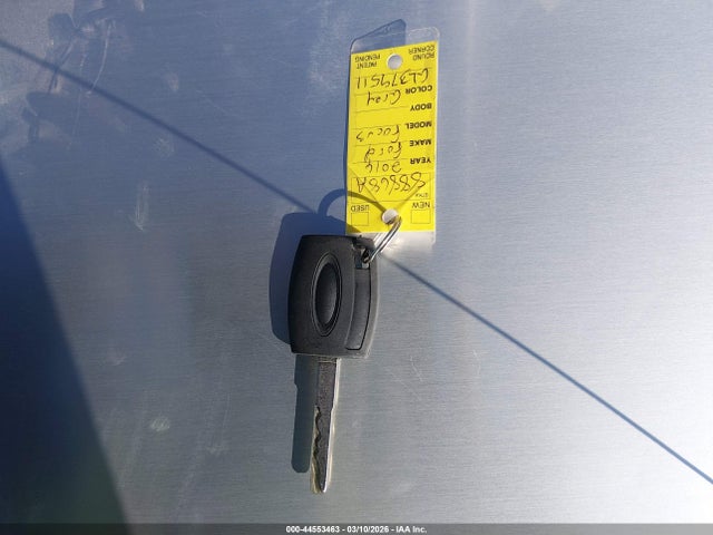 1FADP3K25GL379511 Ford FOCUS SE