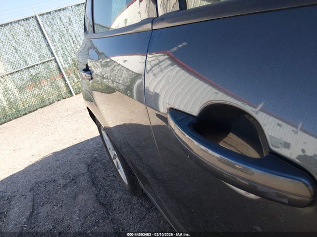 1FADP3K25GL379511 Ford FOCUS SE