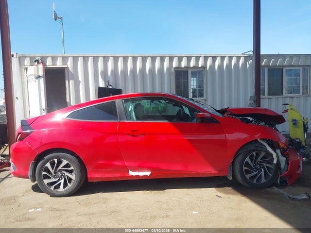 Honda Civic Lx 2018 2HGFC4A58JH301102 Image 13