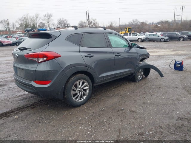 Hyundai TUCSON SEL 2018 KM8J3CA45JU824127 Image 4