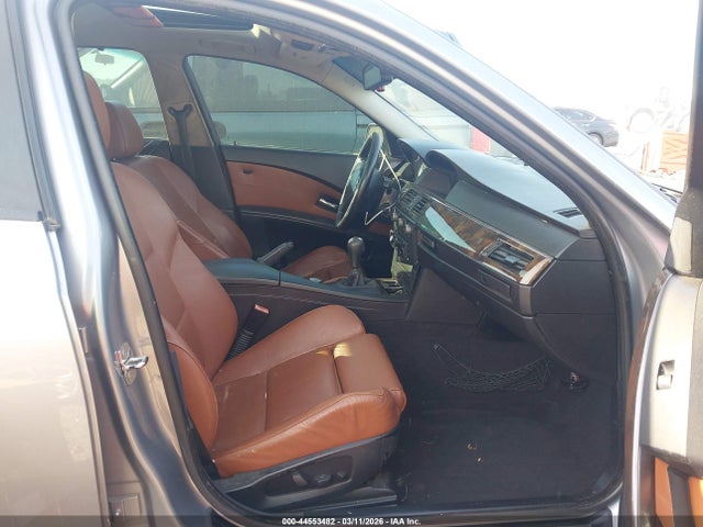 2004 Bmw 545i მანქანა იყიდება აუქციონზე, vin: WBANB33544B109481, აუქციონის ნომერი: 44553482