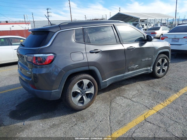 2018 JEEP COMPASS 3C4NJCBB5JT105768 Photo 3
