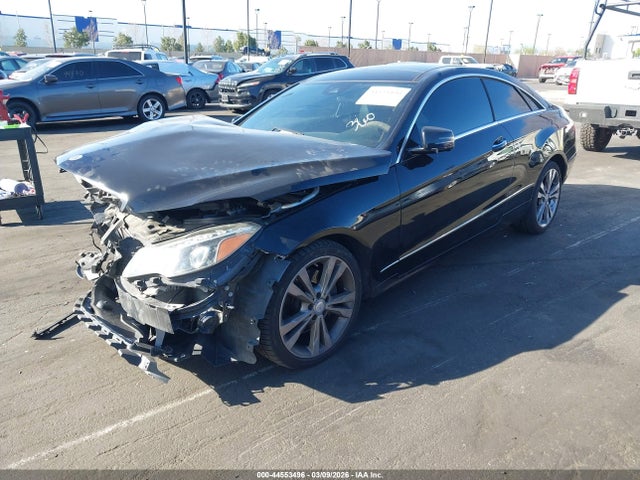 Mercedes-Benz E 350 2014 WDDKJ5KB4EF278766 Image 2