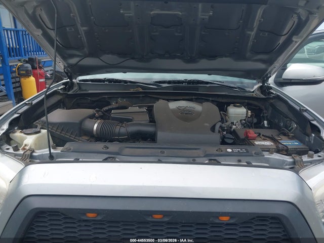 3TMCZ5AN5JM130476 Toyota Tacoma Trd Sport