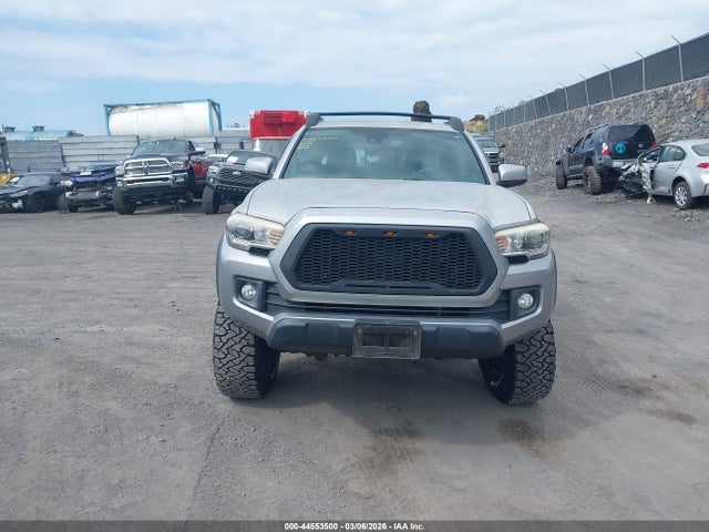 3TMCZ5AN5JM130476 Toyota Tacoma Trd Sport