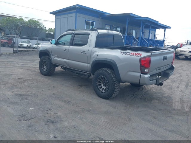 3TMCZ5AN5JM130476 Toyota Tacoma Trd Sport