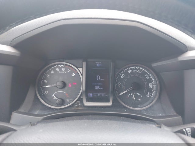 3TMCZ5AN5JM130476 Toyota Tacoma Trd Sport