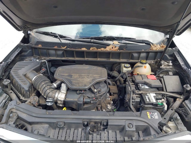 1GYKNARSXJZ205191 Cadillac Xt5 Standard