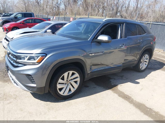 44553563 :رقم المزاد ، 1V2JE2CA4MC205619 vin ، 2021 Volkswagen Atlas Cross Sport 3.6l V6 Se W/technology مزاد بيع