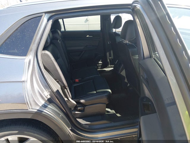 44553563 :رقم المزاد ، 1V2JE2CA4MC205619 vin ، 2021 Volkswagen Atlas Cross Sport 3.6l V6 Se W/technology مزاد بيع