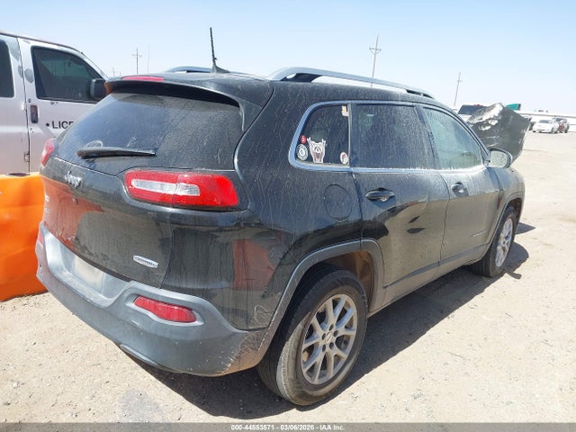 44553571 :رقم المزاد ، 1C4PJMCB9GW117132 vin ، 2016 Jeep Cherokee Latitude مزاد بيع