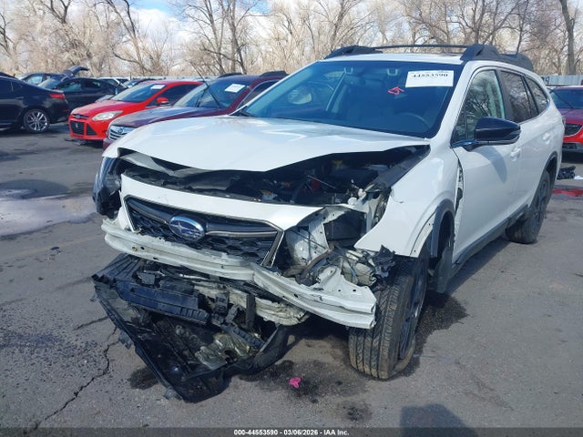 4S4BTGKD3L3161854 Subaru Outback Onyx Edition Xt