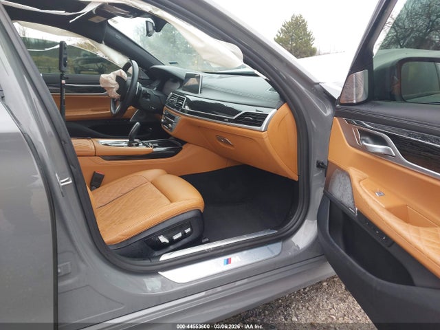 Продаж на аукціоні авто 2022 Bmw 750 I Xdrive, vin: WBA7U2C07NCH64329, номер лоту: 44553600