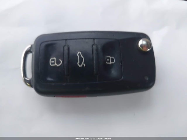Aukcja sprzedaży 2015 Volkswagen Jetta 1.8t Se, vin: 3VWD07AJ1FM325762, numer aukcji: 44553601