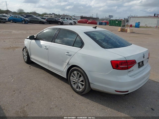 Aukcja sprzedaży 2015 Volkswagen Jetta 1.8t Se, vin: 3VWD07AJ1FM325762, numer aukcji: 44553601
