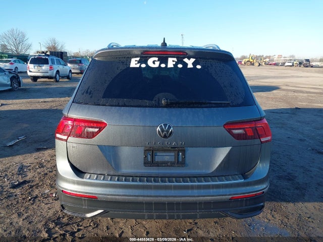 3VV3B7AX8NM038965 Volkswagen Tiguan 2.0t Se