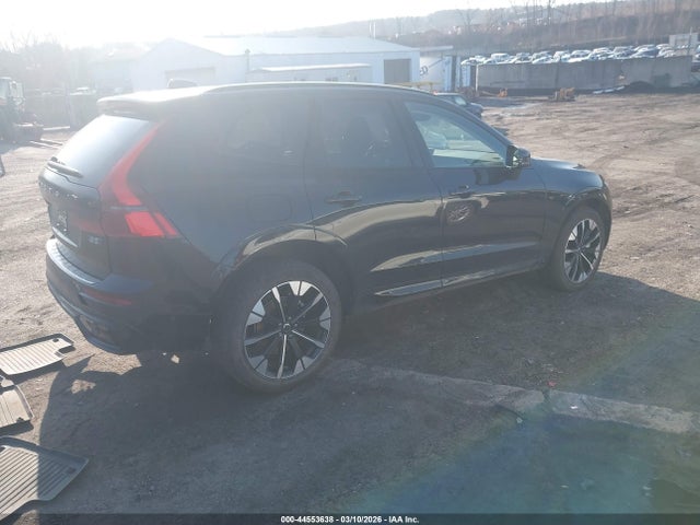 YV4M12RC9T1342100 Volvo Xc60 B5 Plus