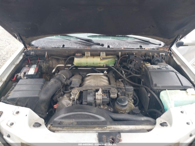 2000 Mercedes-benz Ml 320 მანქანა იყიდება აუქციონზე, vin: 4JGAB54E4YA154472, აუქციონის ნომერი: 44553642