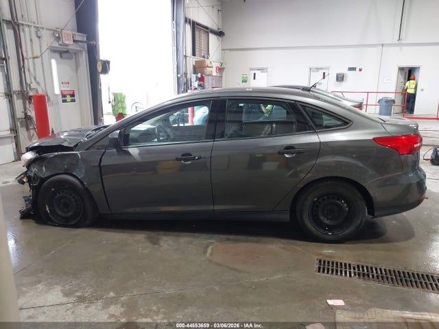 Ford FOCUS S 2015 1FADP3E22FL219919 Image 15