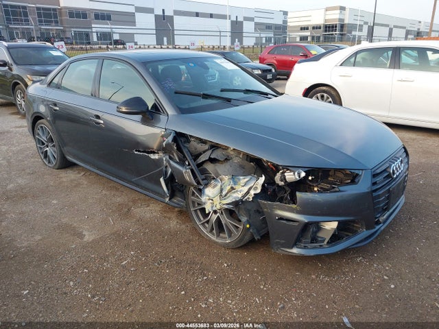 Продаж на аукціоні авто 2019 Audi A4 45 Premium, vin: WAUENAF43KA015559, номер лоту: 44553683