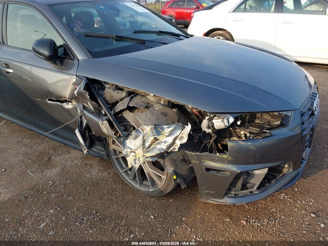 Продаж на аукціоні авто 2019 Audi A4 45 Premium, vin: WAUENAF43KA015559, номер лоту: 44553683
