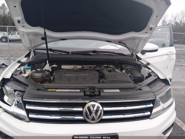 Продаж на аукціоні авто 2018 Volkswagen Tiguan, vin: 3VV2B7AX0JM144588, номер лоту: 44553694