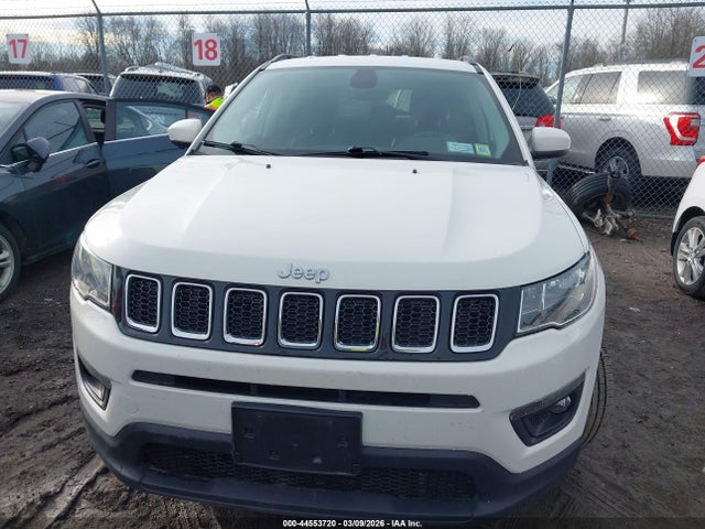 2018 Jeep Compass Latitude 4x4 მანქანა იყიდება აუქციონზე, vin: 3C4NJDBB2JT167859, აუქციონის ნომერი: 44553720