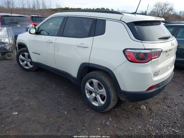 2018 Jeep Compass Latitude 4x4 მანქანა იყიდება აუქციონზე, vin: 3C4NJDBB2JT167859, აუქციონის ნომერი: 44553720