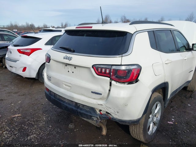 2018 Jeep Compass Latitude 4x4 მანქანა იყიდება აუქციონზე, vin: 3C4NJDBB2JT167859, აუქციონის ნომერი: 44553720