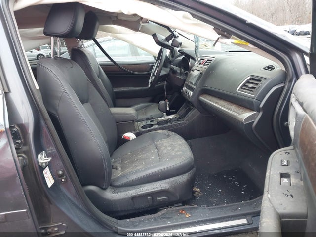 Продаж на аукціоні авто 2017 Subaru Outback 2.5i Limited, vin: 4S4BSANC4H3329043, номер лоту: 44553732