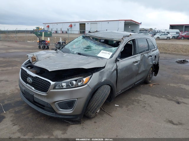 5XYPGDA58GG139129 KIA Sorento 3.3l Lx