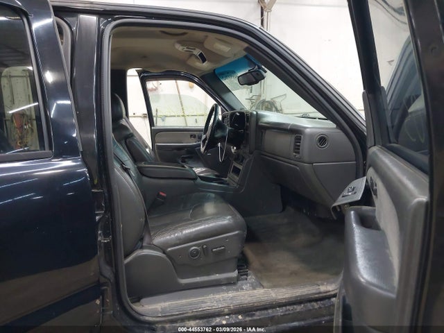 2003 Gmc Sierra 2500hd Slt მანქანა იყიდება აუქციონზე, vin: 1GTHK23G53F229700, აუქციონის ნომერი: 44553762