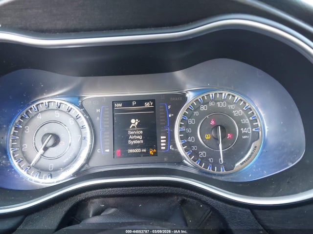 Продаж на аукціоні авто 2016 Chrysler 200 Limited, vin: 1C3CCCAB4GN127471, номер лоту: 44553787