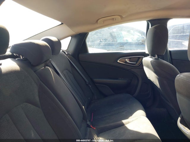Продаж на аукціоні авто 2016 Chrysler 200 Limited, vin: 1C3CCCAB4GN127471, номер лоту: 44553787