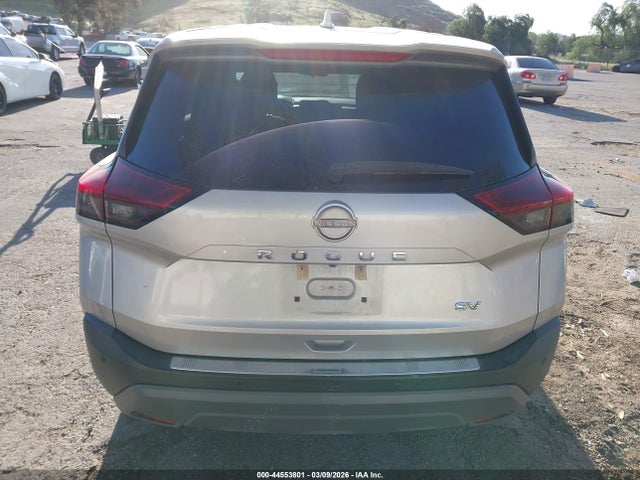 5N1BT3BA0NC699106 Nissan Rogue Sv Fwd