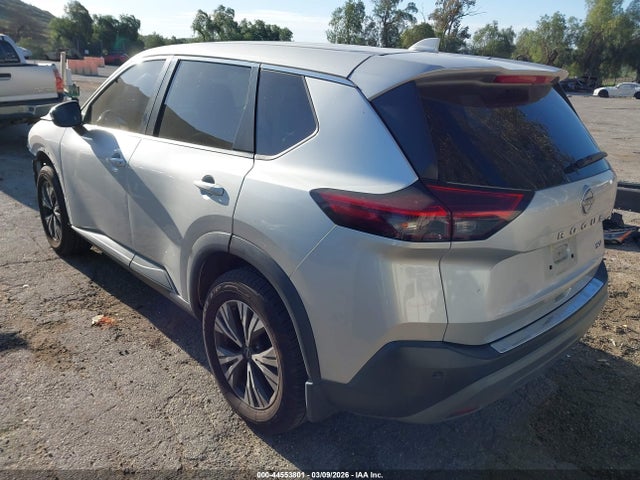 5N1BT3BA0NC699106 Nissan Rogue Sv Fwd