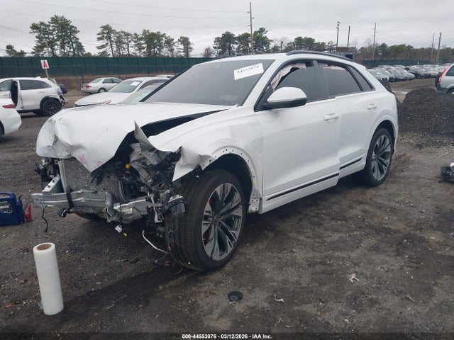 2025 AUDI Q8 WA1AVBF18SD006801 Photo 1