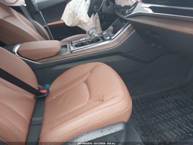 2025 AUDI Q8 WA1AVBF18SD006801 Photo 4