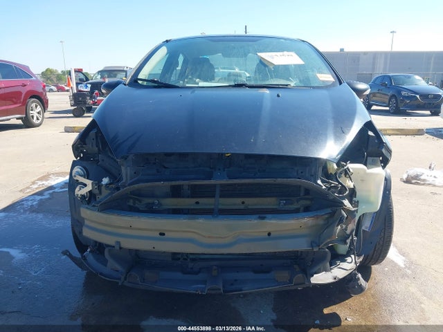 44553898 :رقم المزاد ، 3FADP4BJ5GM107973 vin ، 2016 Ford Fiesta Se مزاد بيع
