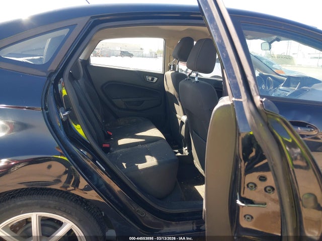 44553898 :رقم المزاد ، 3FADP4BJ5GM107973 vin ، 2016 Ford Fiesta Se مزاد بيع