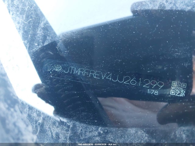 2018 Toyota Rav4 Xle მანქანა იყიდება აუქციონზე, vin: JTMRFREV4JJ261299, აუქციონის ნომერი: 44553936
