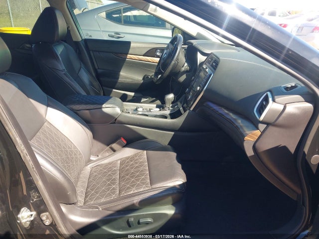 44553938 :رقم المزاد ، 1N4AA6AP2GC375788 vin ، 2016 Nissan Maxima 3.5 Platinum مزاد بيع
