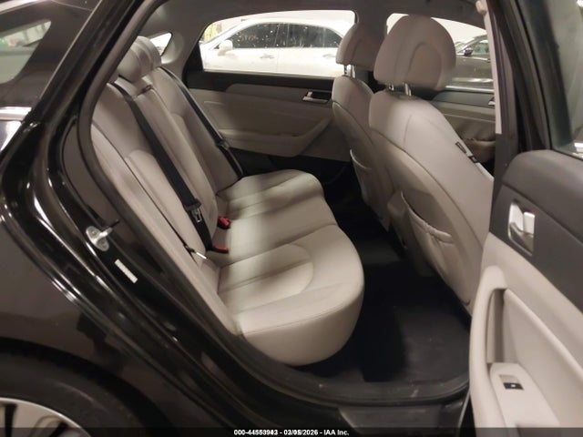 Hyundai Sonata Hybrid Se 2017 KMHE24L31HA066541 Image 8