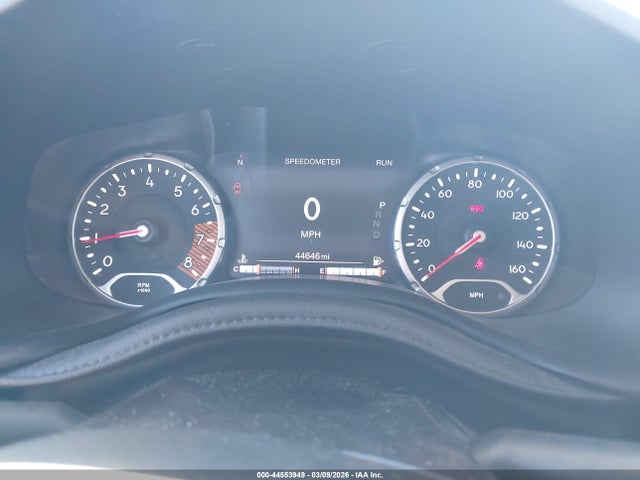 44553949 :رقم المزاد ، ZACNJDD1XMPM44190 vin ، 2021 Jeep Renegade Limited 4x4 مزاد بيع