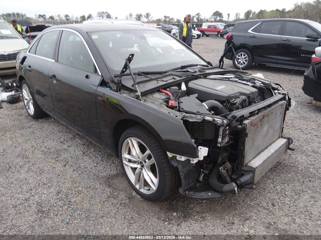 2021 AUDI A4 WAUDAAF44MA062075