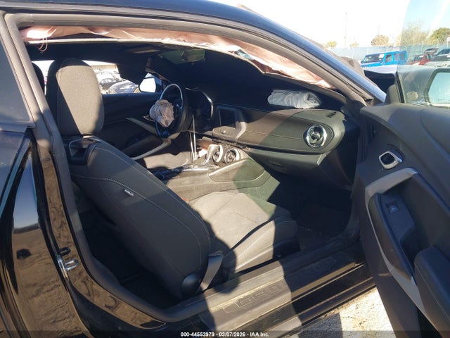 2023 CHEVROLET CAMARO 1G1FB1RX7P0136946 Photo 4