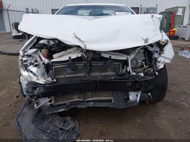 4T1BD1FK3EU126943 Toyota Camry Hybrid Xle