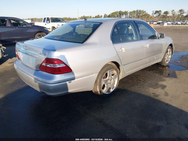 2004 LEXUS LS 430 JTHBN36F140124953 Photo 3